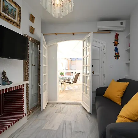 Beachfront - Urbanizacion Duquesa Апартаменты Торевьиа