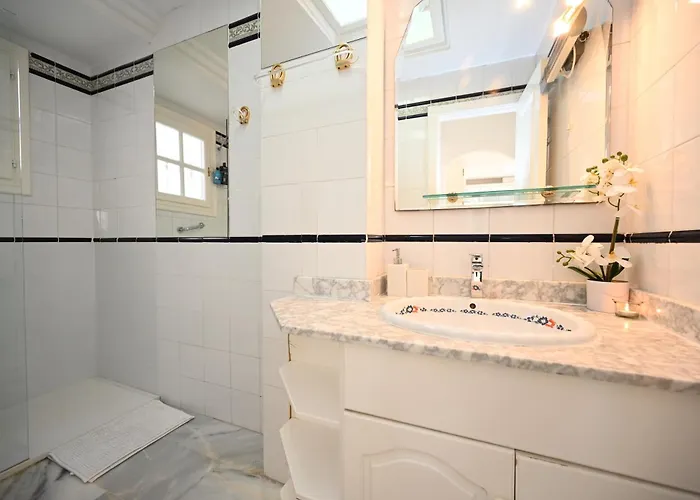 Apartamento Beachfront - Urbanización Duquesa Torrevieja